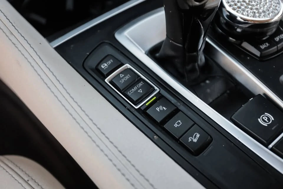2016 BMW F16 X6 - Image 15 of 19