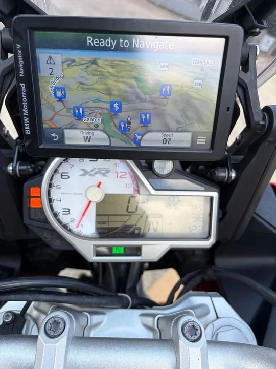 2016 BMW S1000 - Image 11 of 13