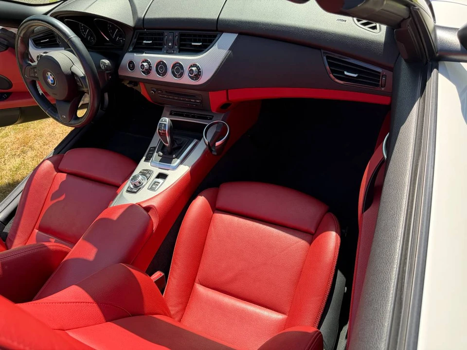 2016 BMW E89 Z4 Roadster - Image 11 of 17