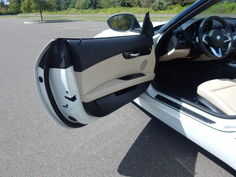 2016 BMW E89 Z4 Roadster - Image 15 of 21