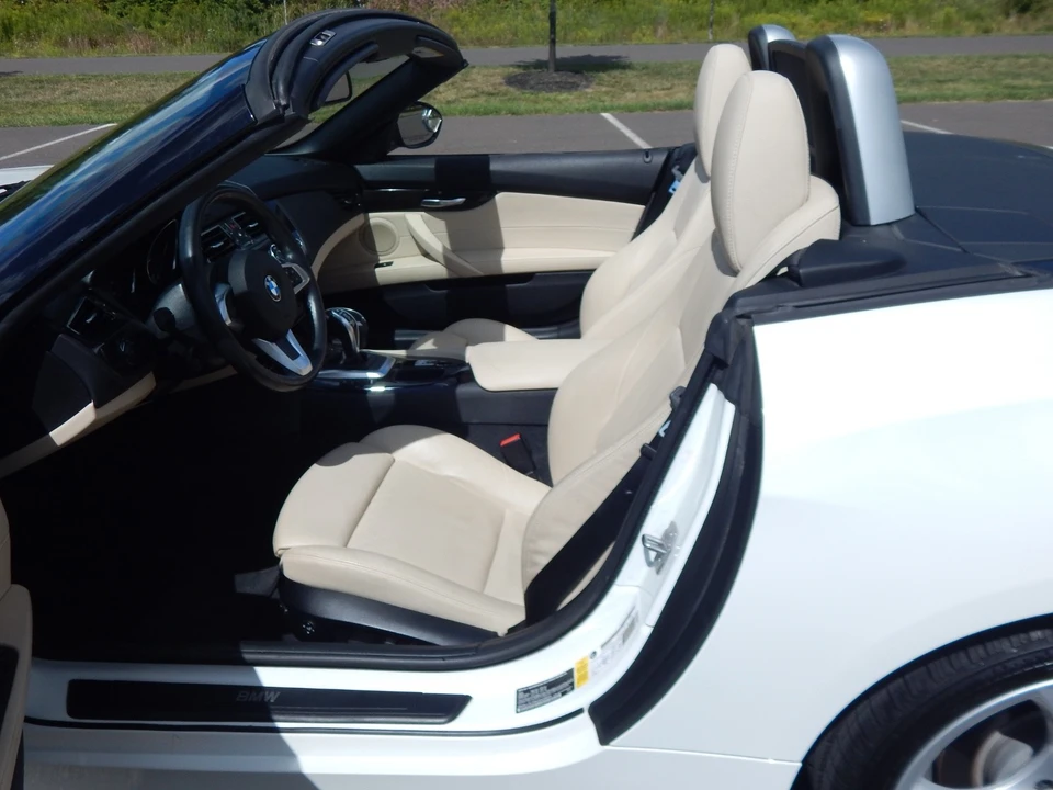 2016 BMW E89 Z4 Roadster - Image 16 of 21