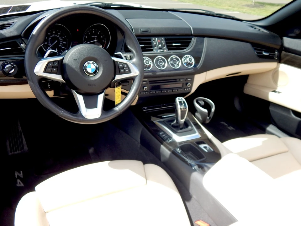 2016 BMW E89 Z4 Roadster - Image 17 of 21