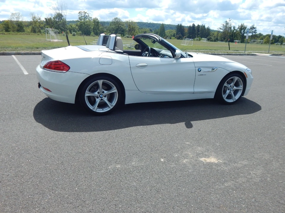 2016 BMW E89 Z4 Roadster - Image 14 of 21