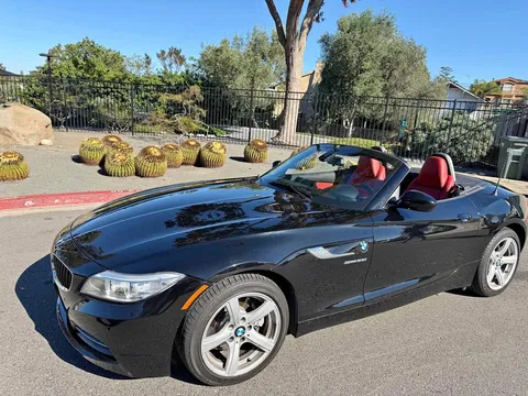 2016 BMW Z4 sDrive28i Roadster 2D