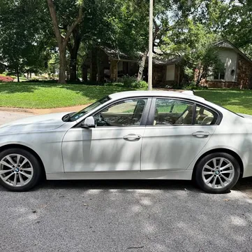 2016 BMW 320i