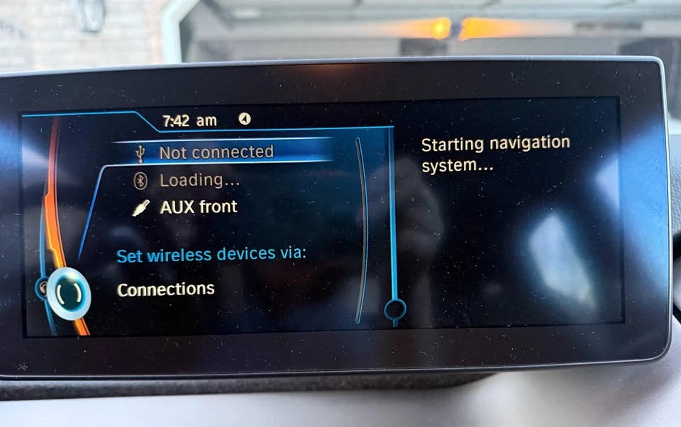 2016 BMW i3 - Image 8 of 9
