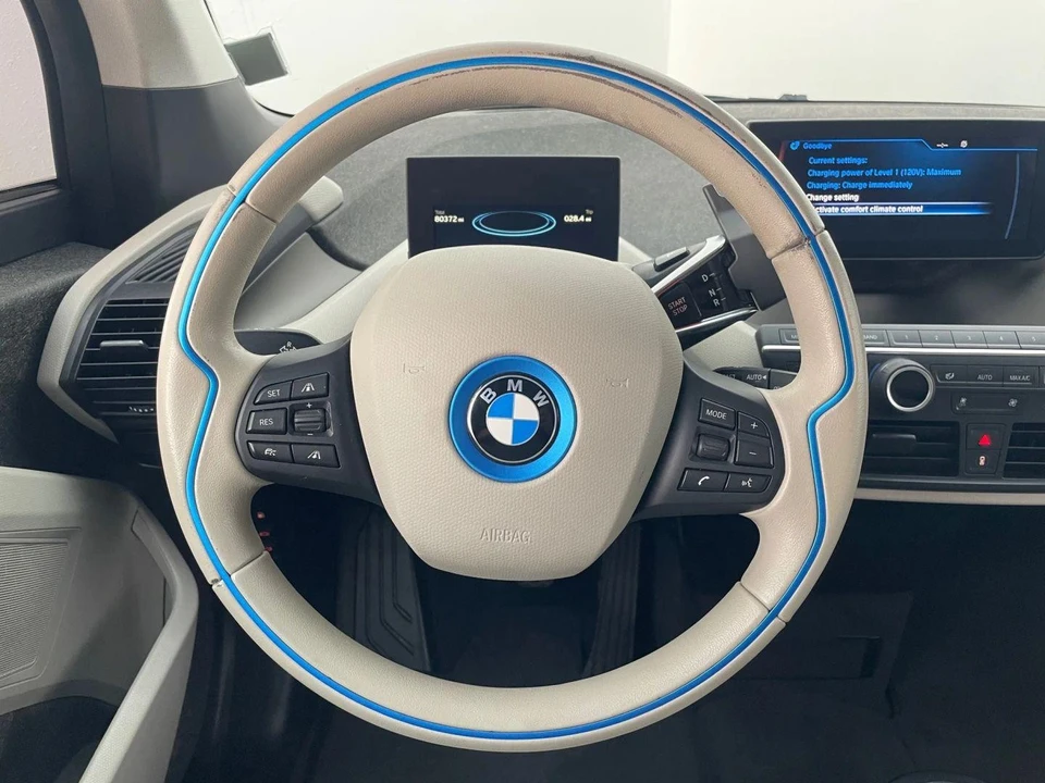 2016 BMW i3 - Image 16 of 21