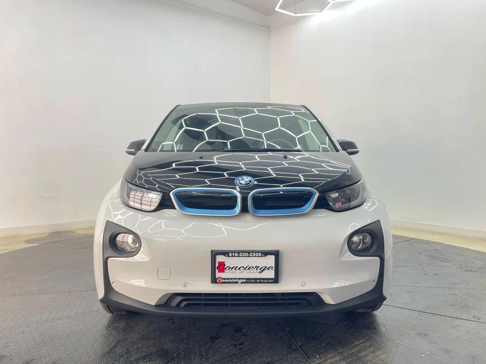 2016 BMW i3 - Image 9 of 21