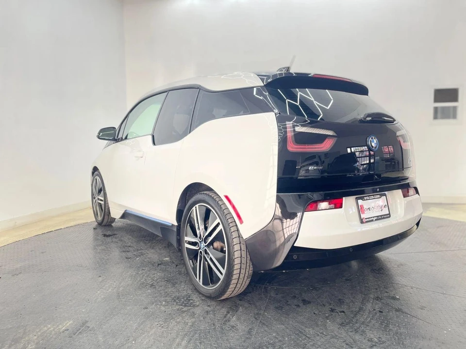 2016 BMW i3 - Image 6 of 21