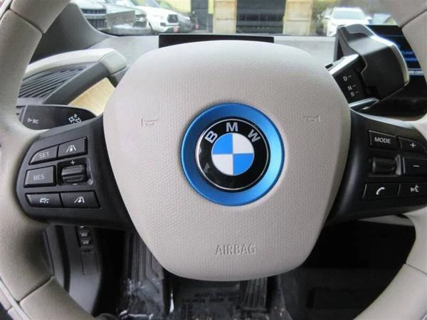 2016 BMW i3 - Image 14 of 21