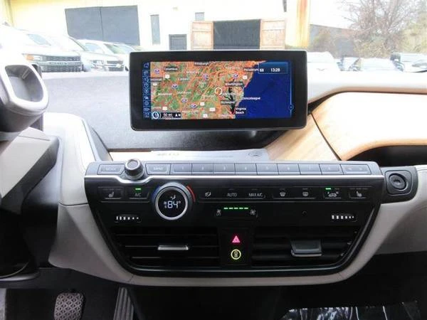 2016 BMW i3 - Image 19 of 21