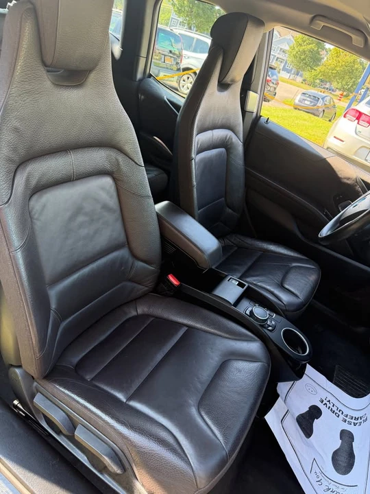 2016 BMW i3 - Image 17 of 19