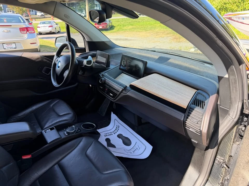 2016 BMW i3 - Image 18 of 19