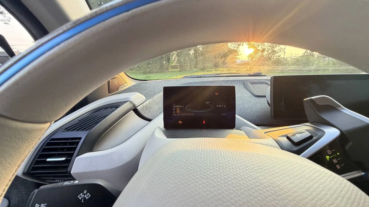 2016 BMW i3 - Image 7 of 7