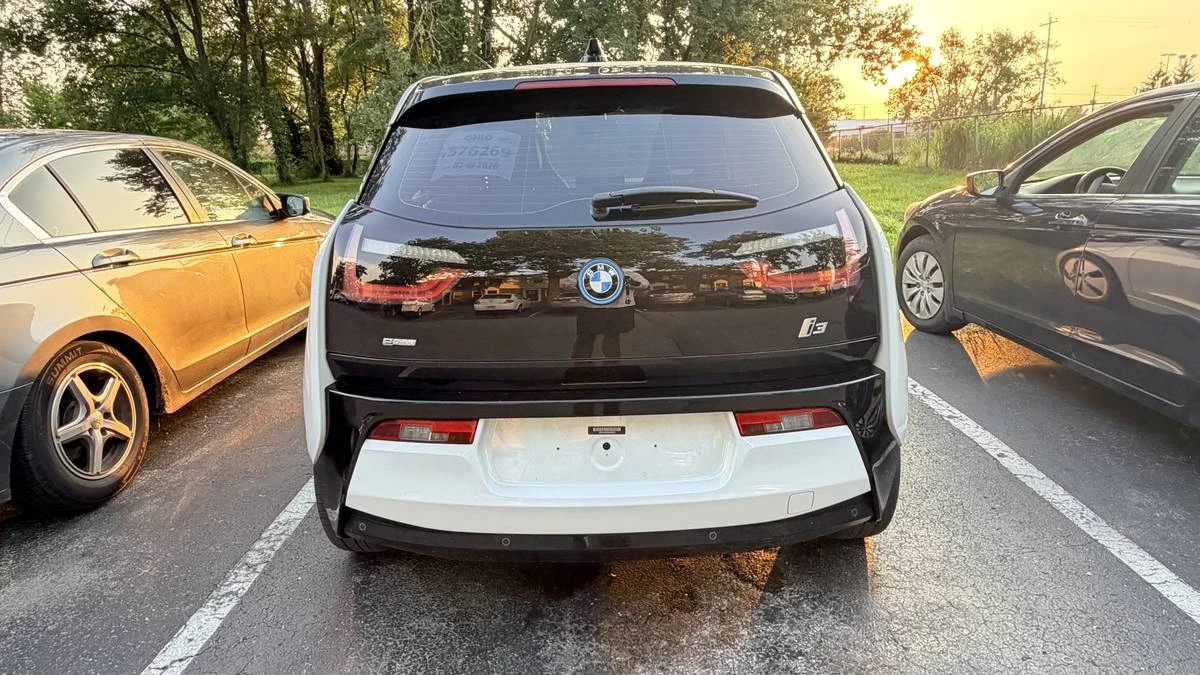 2016 BMW i3 - Image 3 of 7