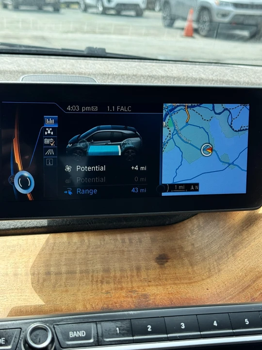 2016 BMW i3 - Image 13 of 15