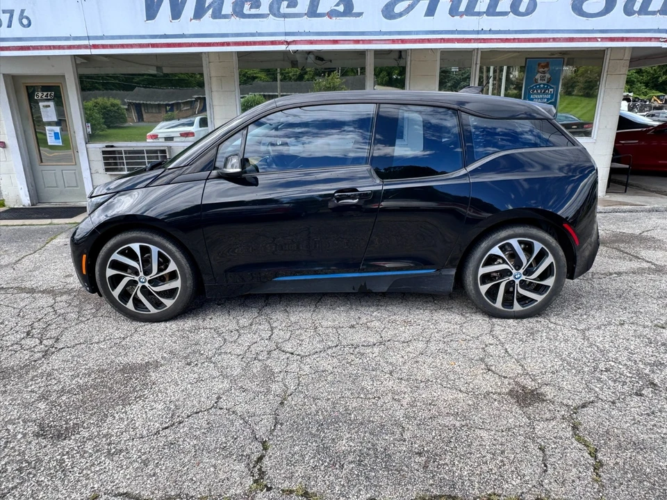 2016 BMW i3 - Image 4 of 15