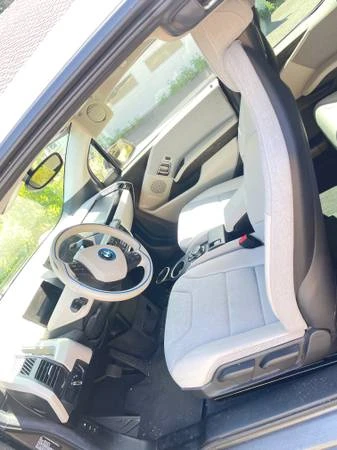 2016 BMW i3 - Image 12 of 16