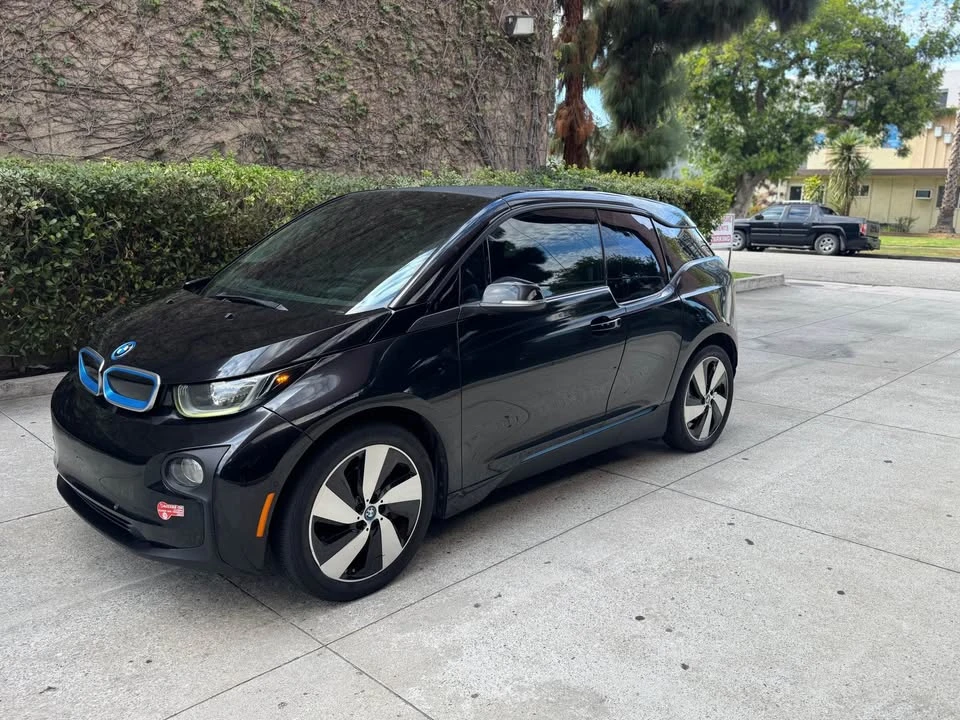 2016 BMW i3 - Image 2 of 11