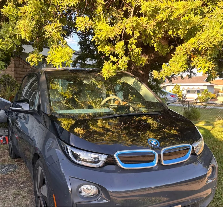 2016 BMW i3 - Image 2 of 5
