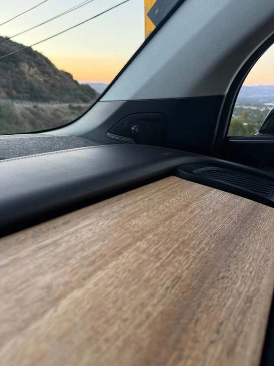 2016 BMW i3 - Image 9 of 10