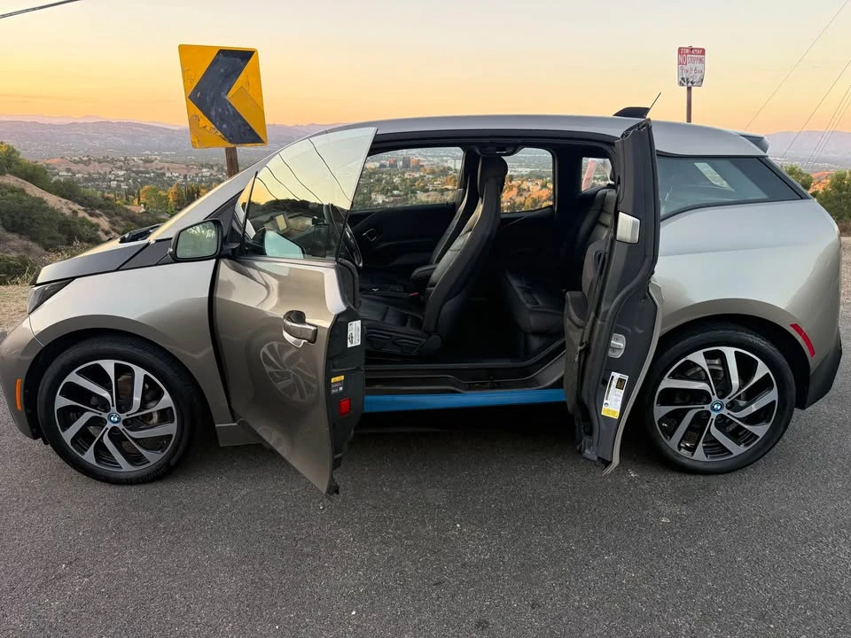 2016 BMW i3 - Image 5 of 10