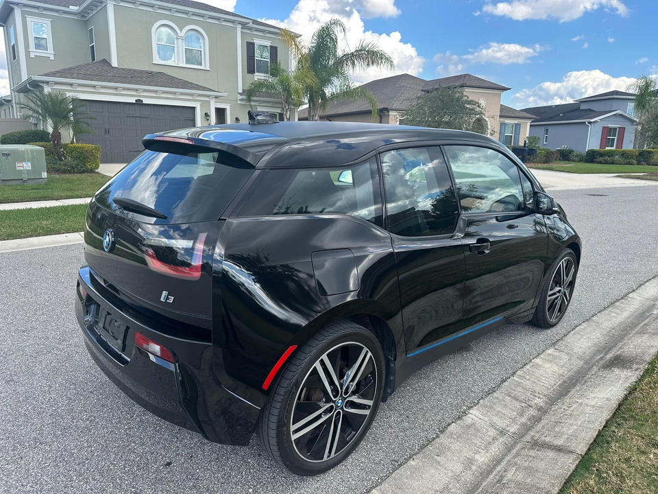 2016 BMW i3 - Image 18 of 31