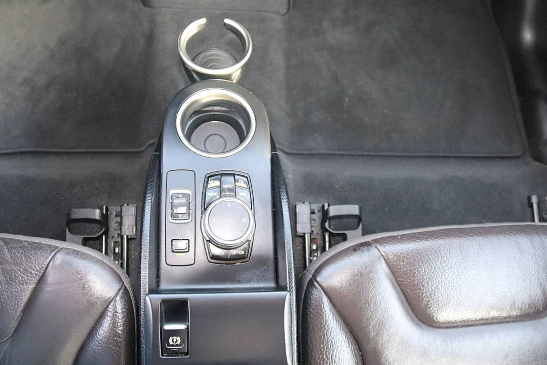 2016 BMW i3 - Image 5 of 7