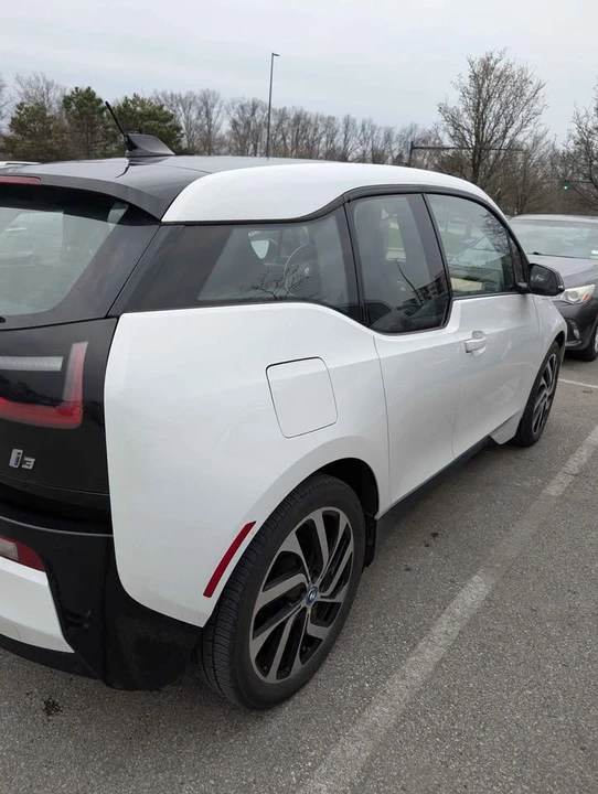 2016 BMW i3 - Image 3 of 18