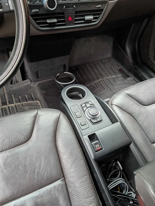 2016 BMW i3 - Image 14 of 18