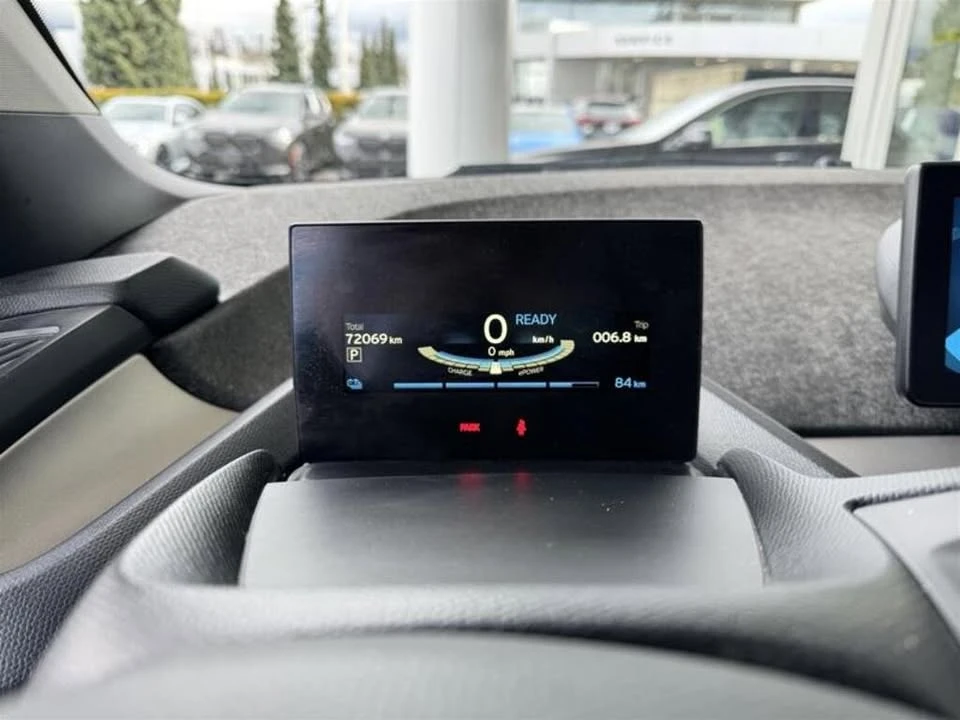 2016 BMW i3 - Image 18 of 19