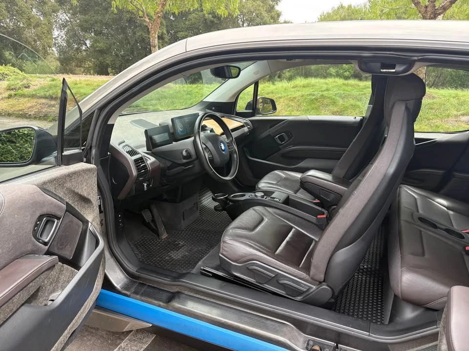2016 BMW i3 - Image 6 of 6