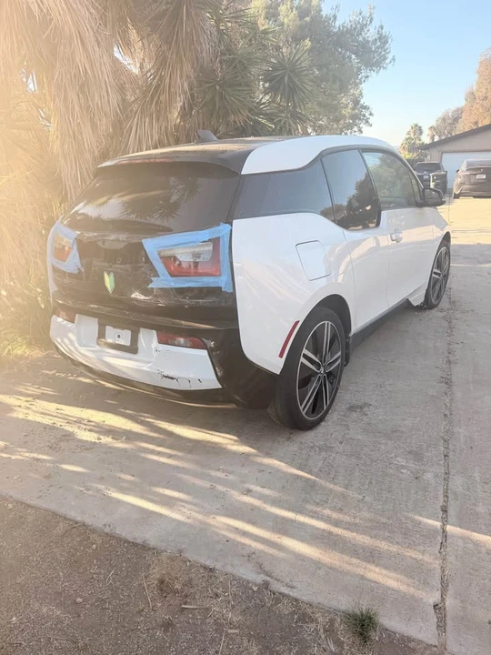 2016 BMW i3 - Image 3 of 7