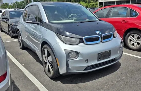 2016 BMW i3 with Range Extender