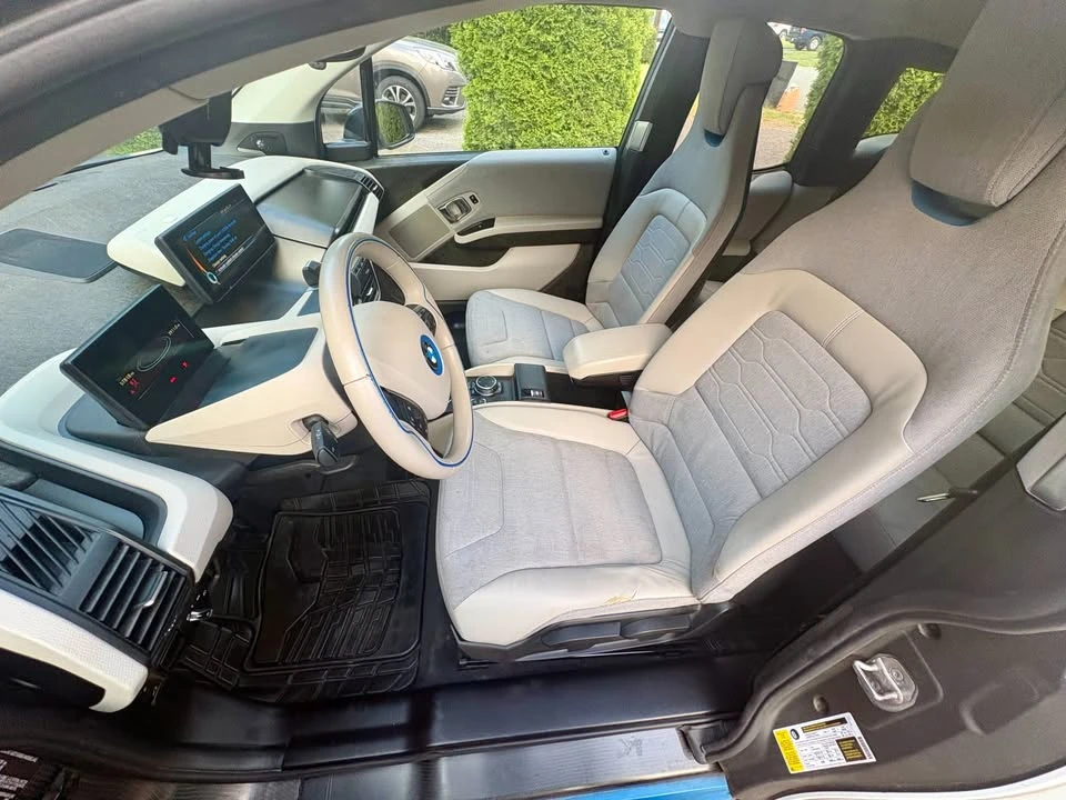 2016 BMW i3 - Image 10 of 17
