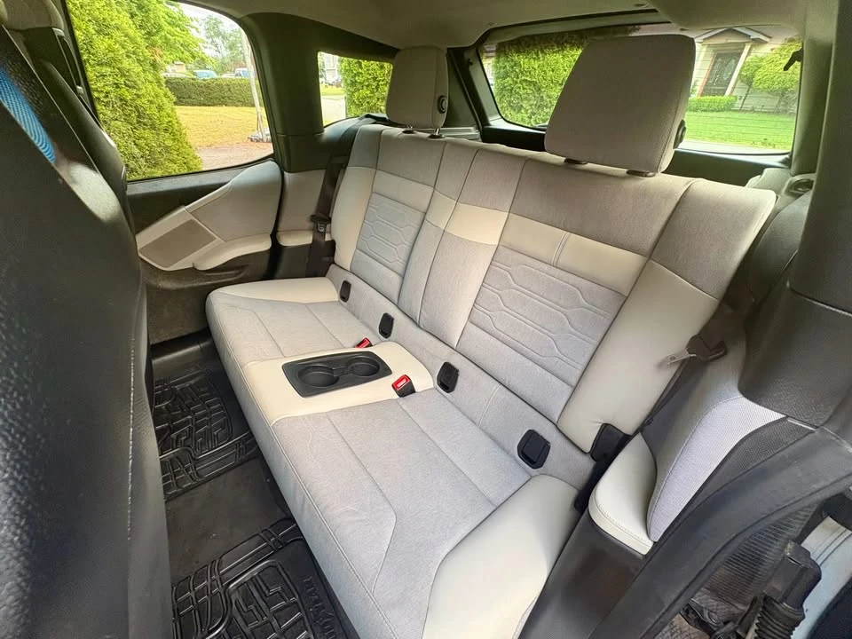 2016 BMW i3 - Image 11 of 17