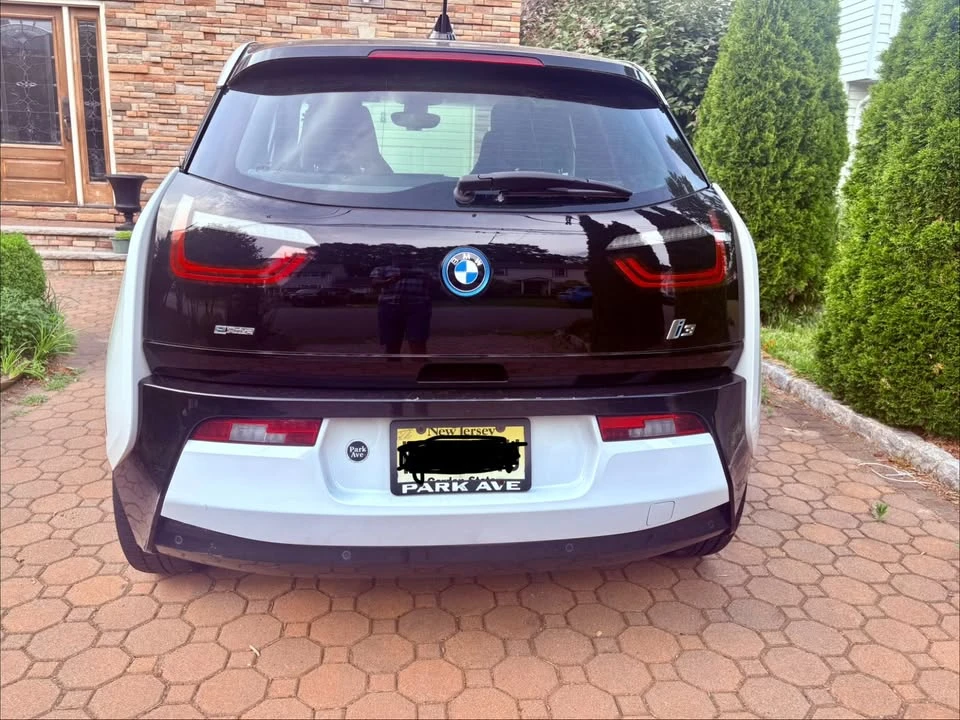 2016 BMW i3 - Image 7 of 17