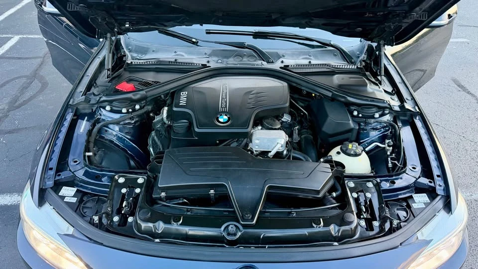 2016 BMW i4 - Image 8 of 16