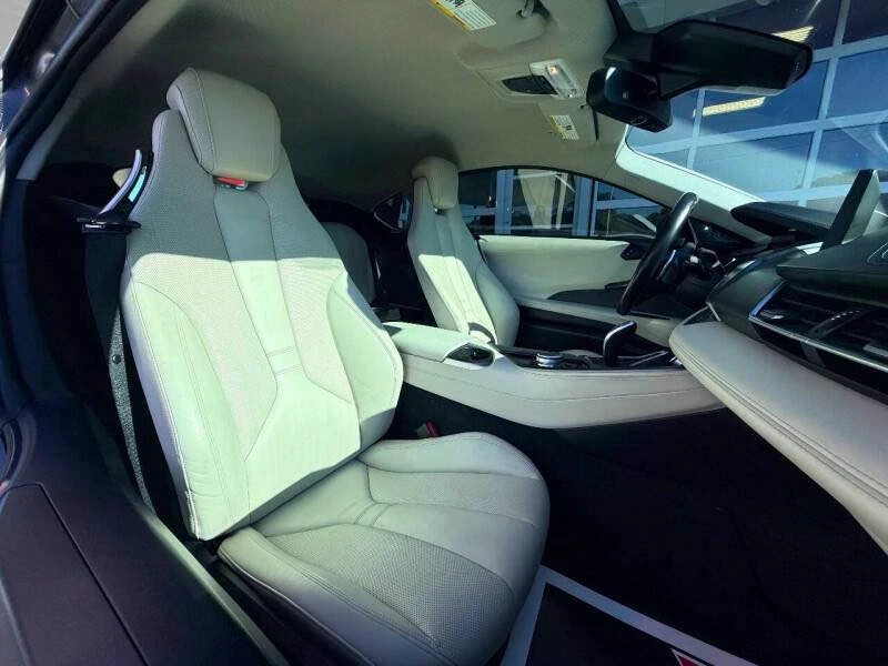 2016 BMW i8 - Image 15 of 15