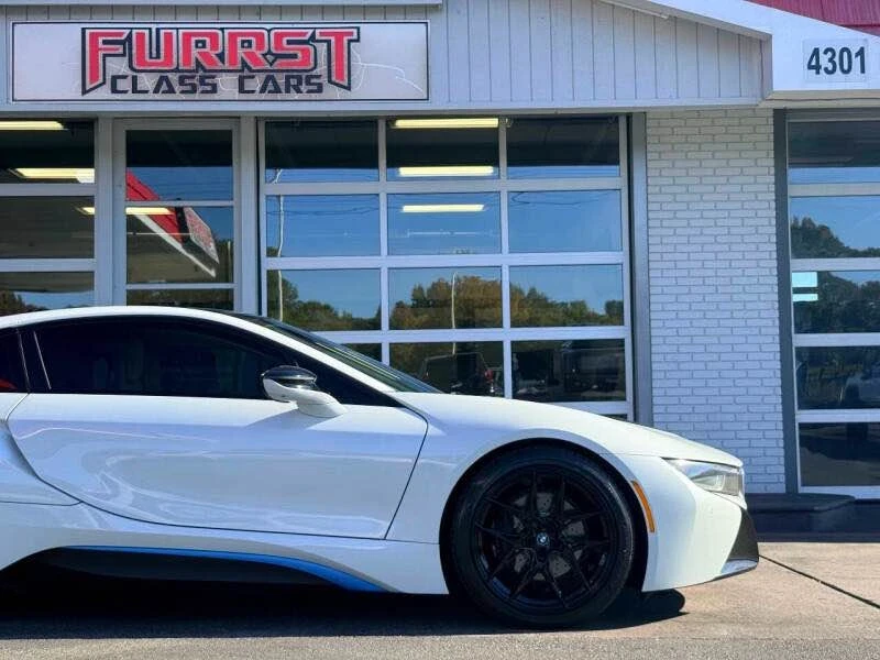 2016 BMW i8 - Image 9 of 15