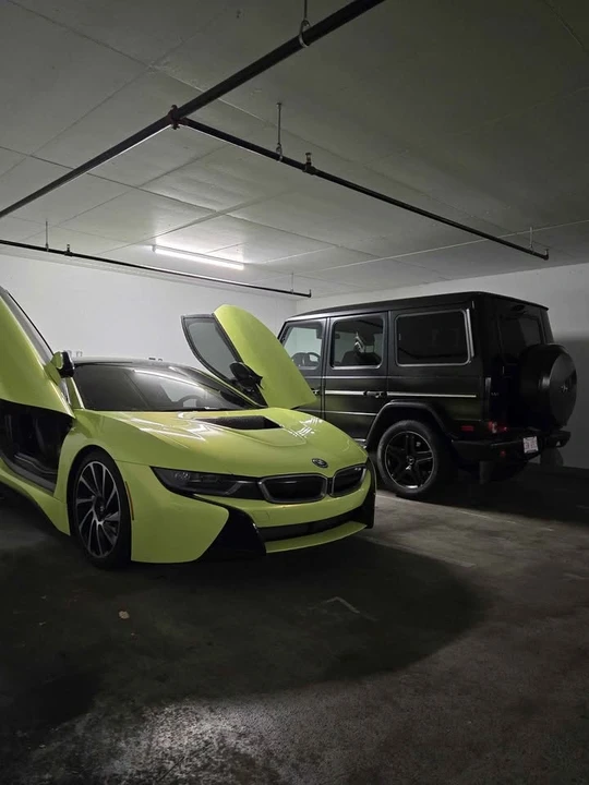 2016 BMW i8 - Image 3 of 6