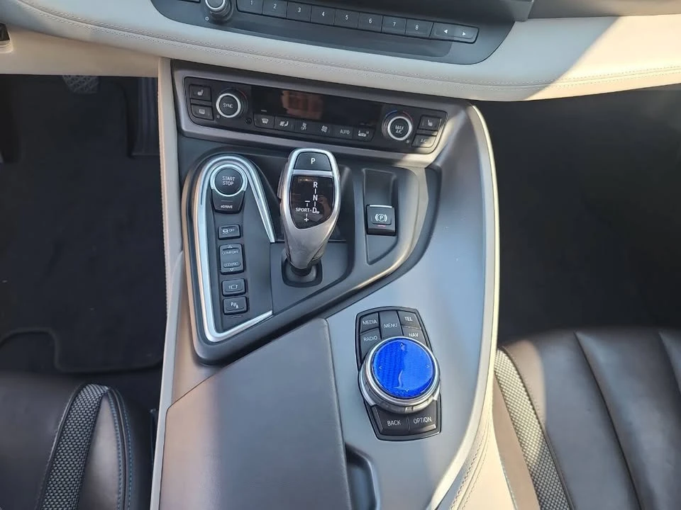 2016 BMW i8 - Image 16 of 20