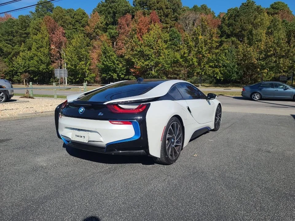 2016 BMW i8 - Image 7 of 20