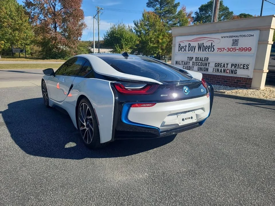 2016 BMW i8 - Image 5 of 20