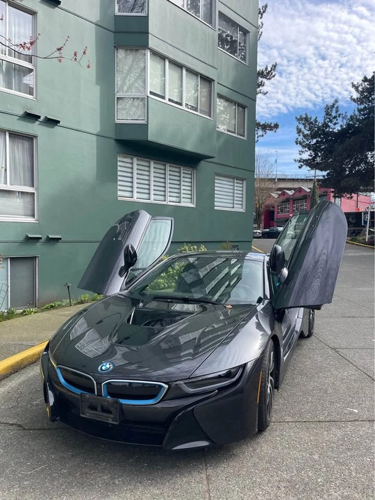 2016 BMW i8 - Image 10 of 19