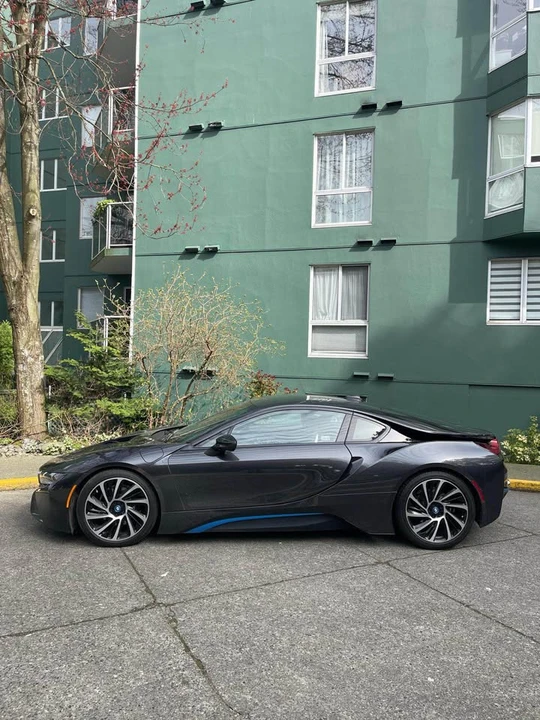 2016 BMW i8 - Image 2 of 19