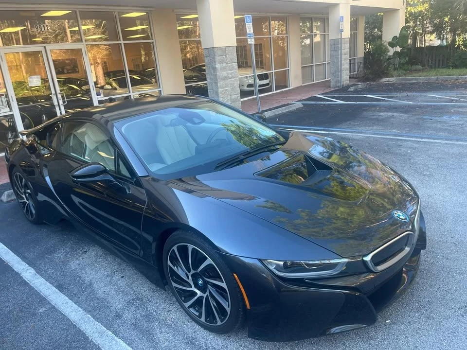2016 BMW i8 - Image 2 of 20