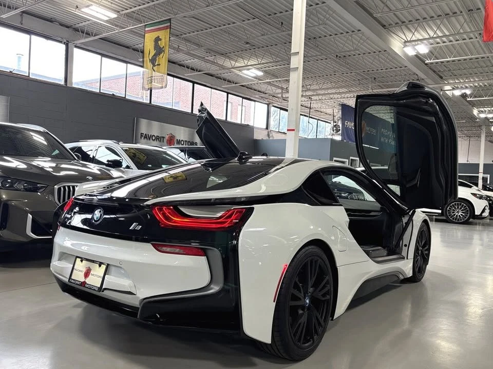 2016 BMW i8 - Image 8 of 19