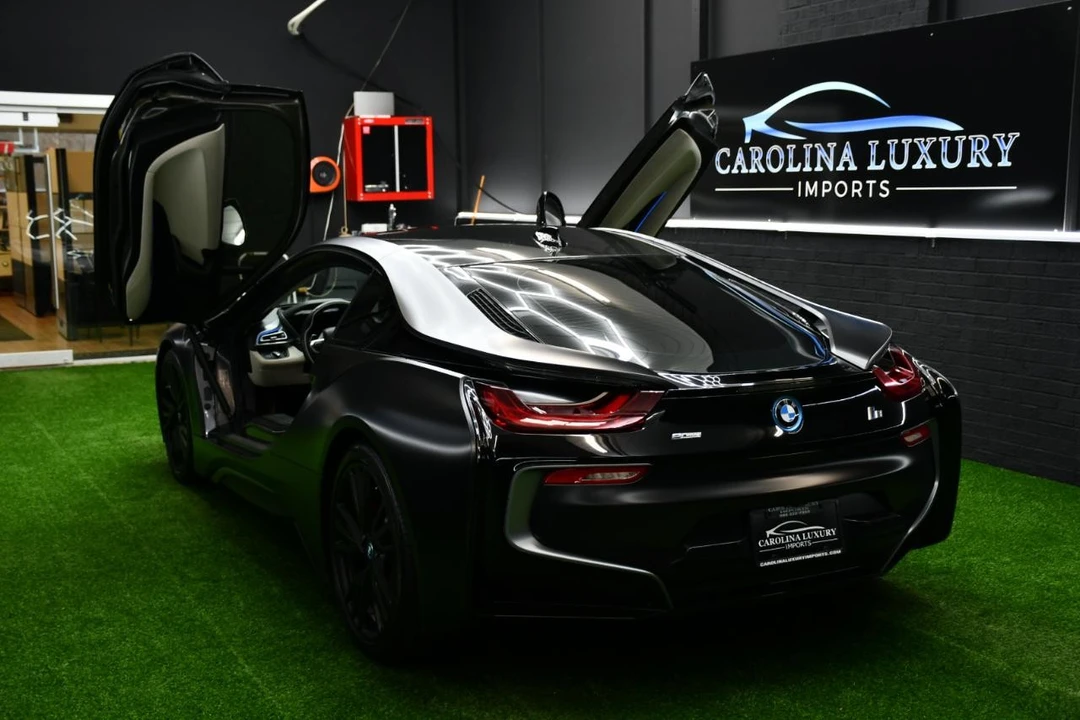 2016 BMW i8 - Image 3 of 21