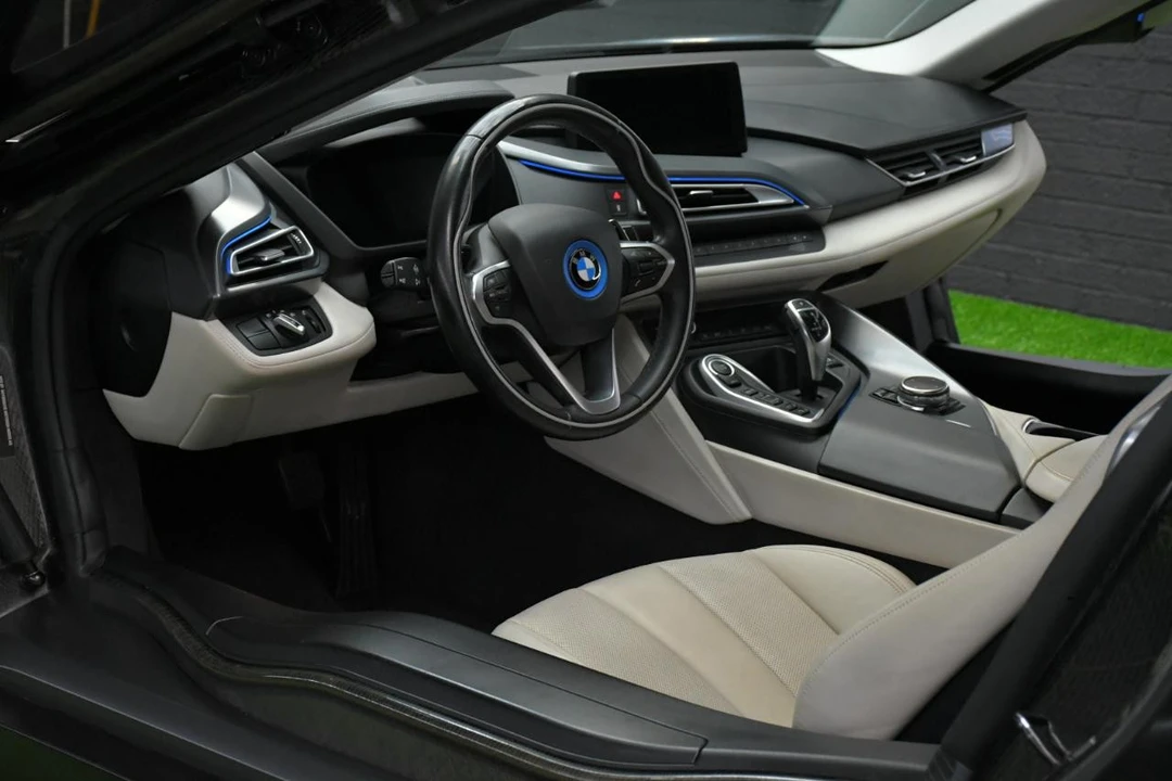 2016 BMW i8 - Image 21 of 21